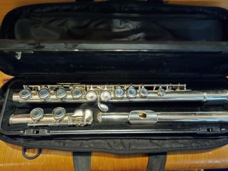 Yamaha YFL 311 - příčná flétna 